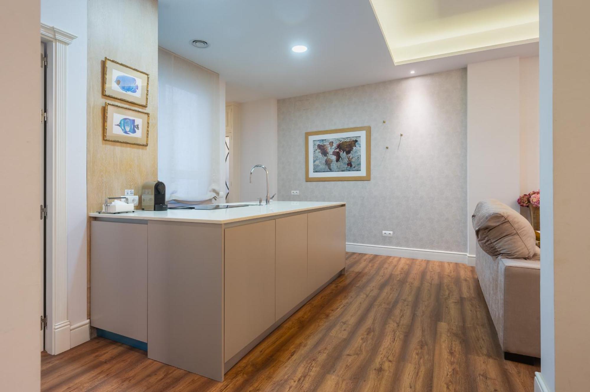 סביליה Centro Luxe 3 Rooms מראה חיצוני תמונה